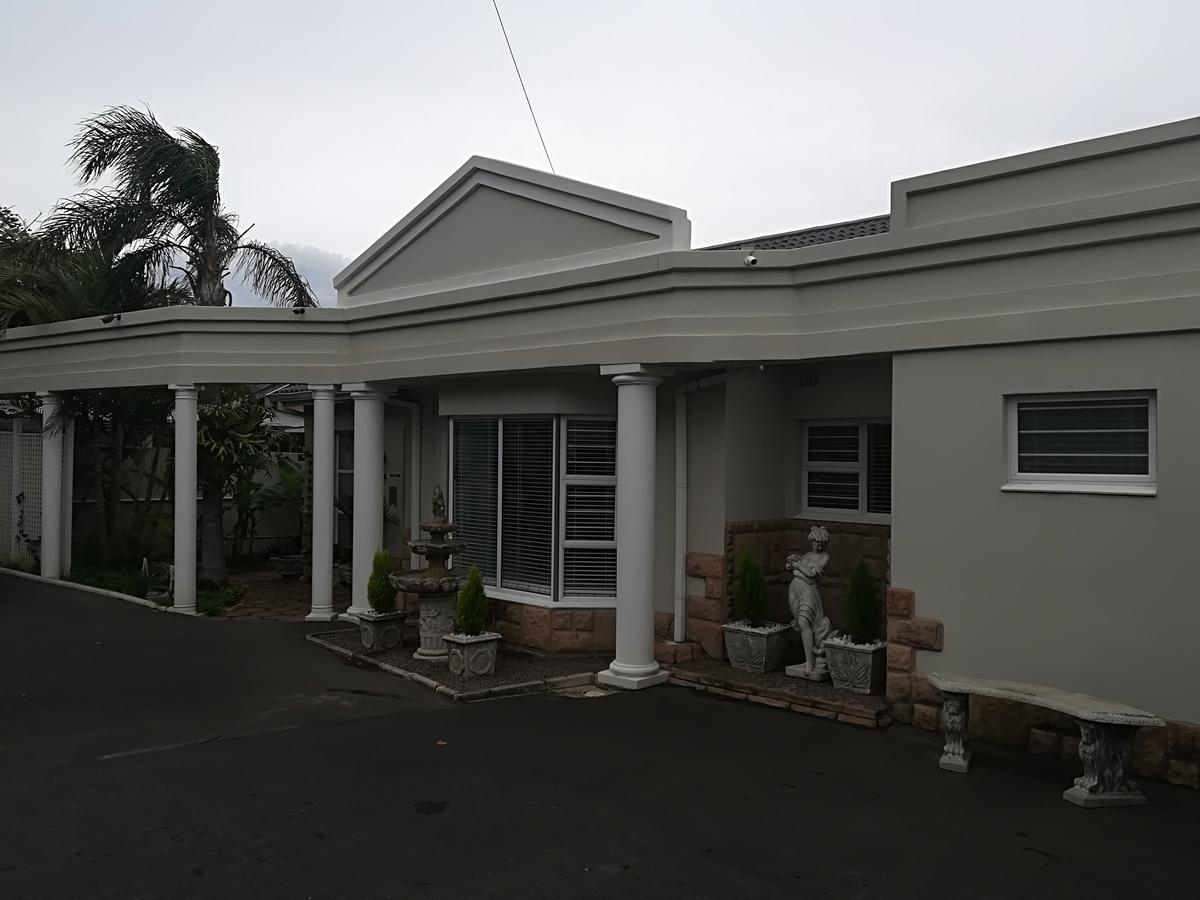 Ocean Hideaway Bed And Breakfast Amanzimtoti Buitenkant foto