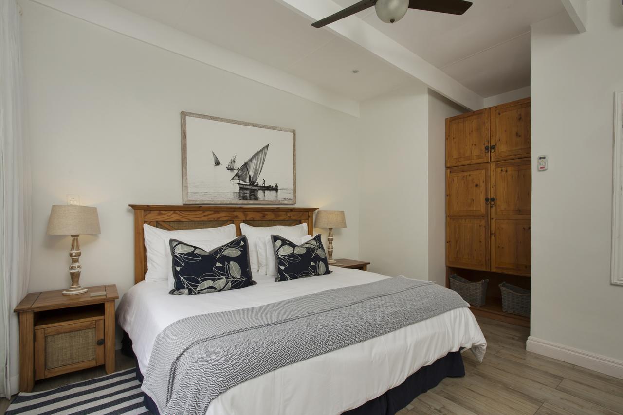 Ocean Hideaway Bed And Breakfast Amanzimtoti Buitenkant foto